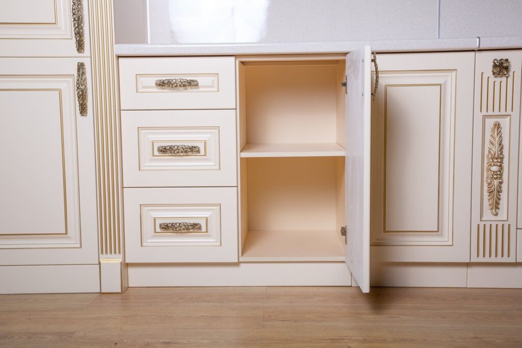 Классическая кухонная мебель от производителя - Фабрики мебели СКФМ