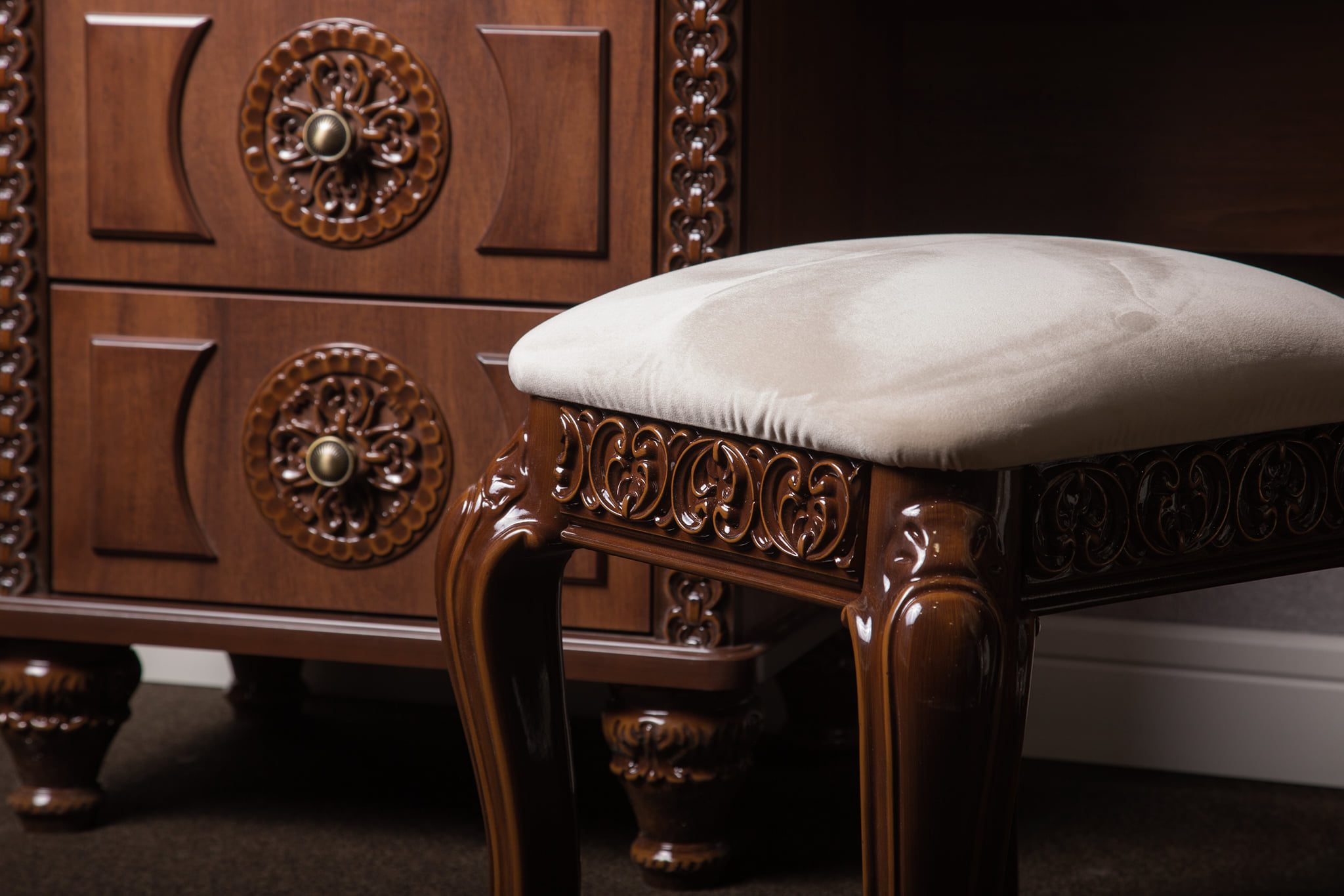 spalnya_mebel_kastiliya_6_oreh3