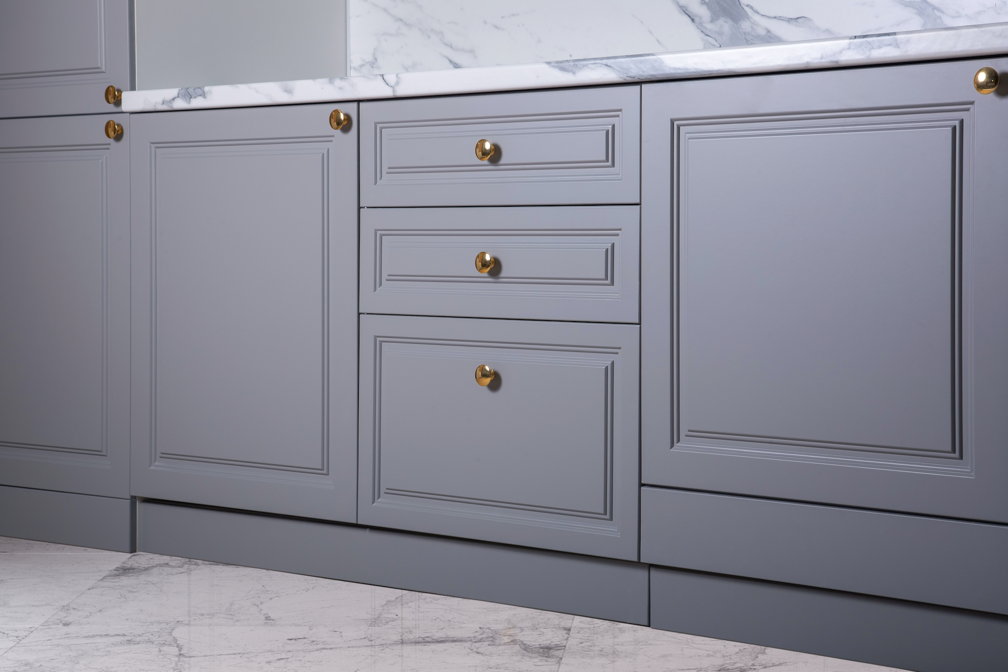 Детали, кухня "Лючия" бело-серый 4