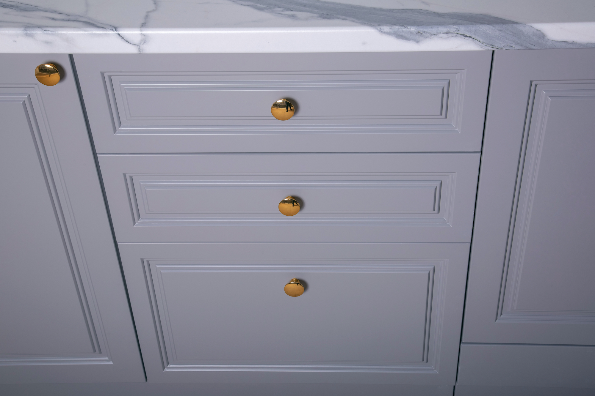 Детали, кухня "Лючия" бело-серый 5