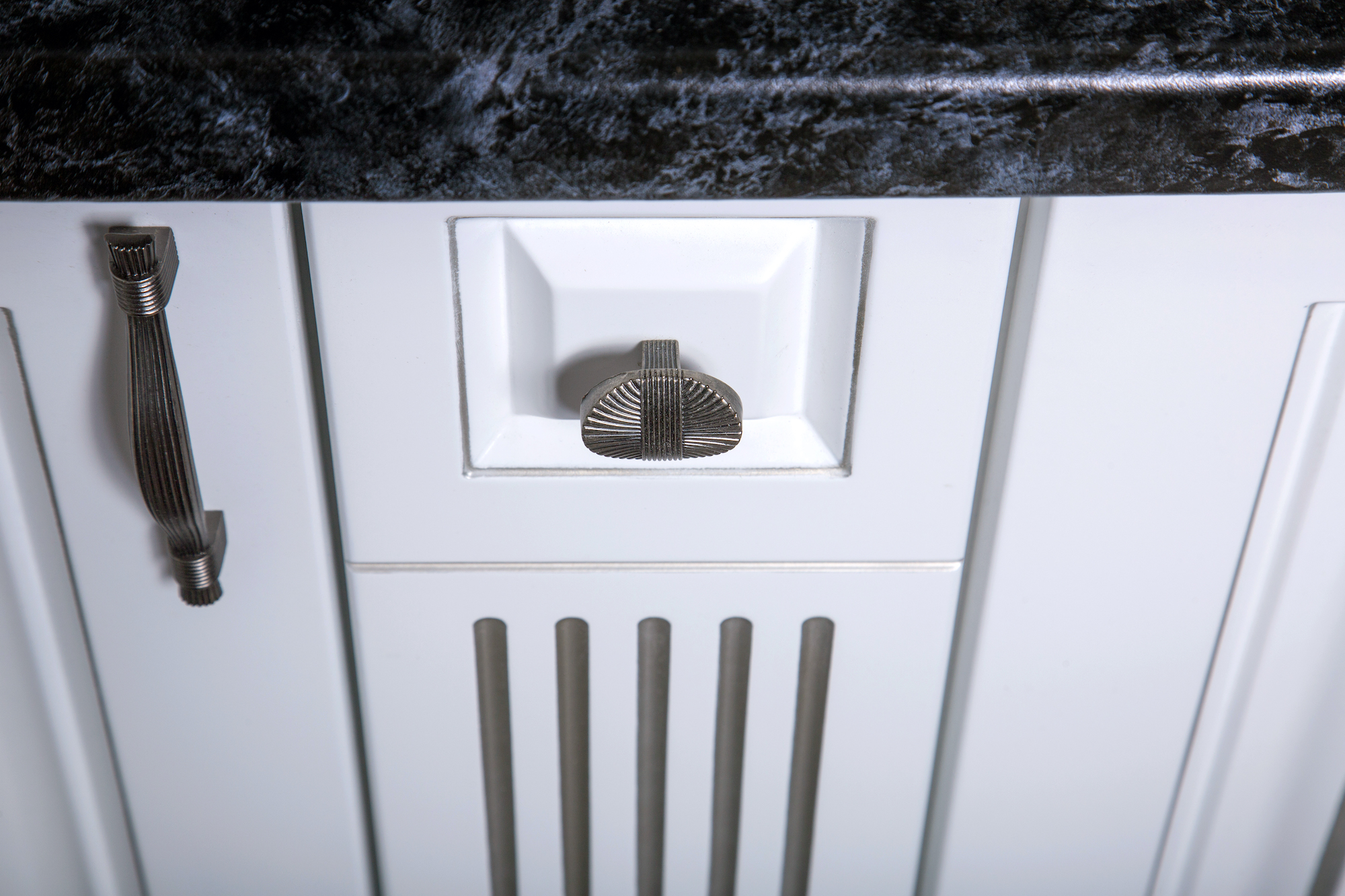 Детали, кухня "Аделина" белая угловая, 3