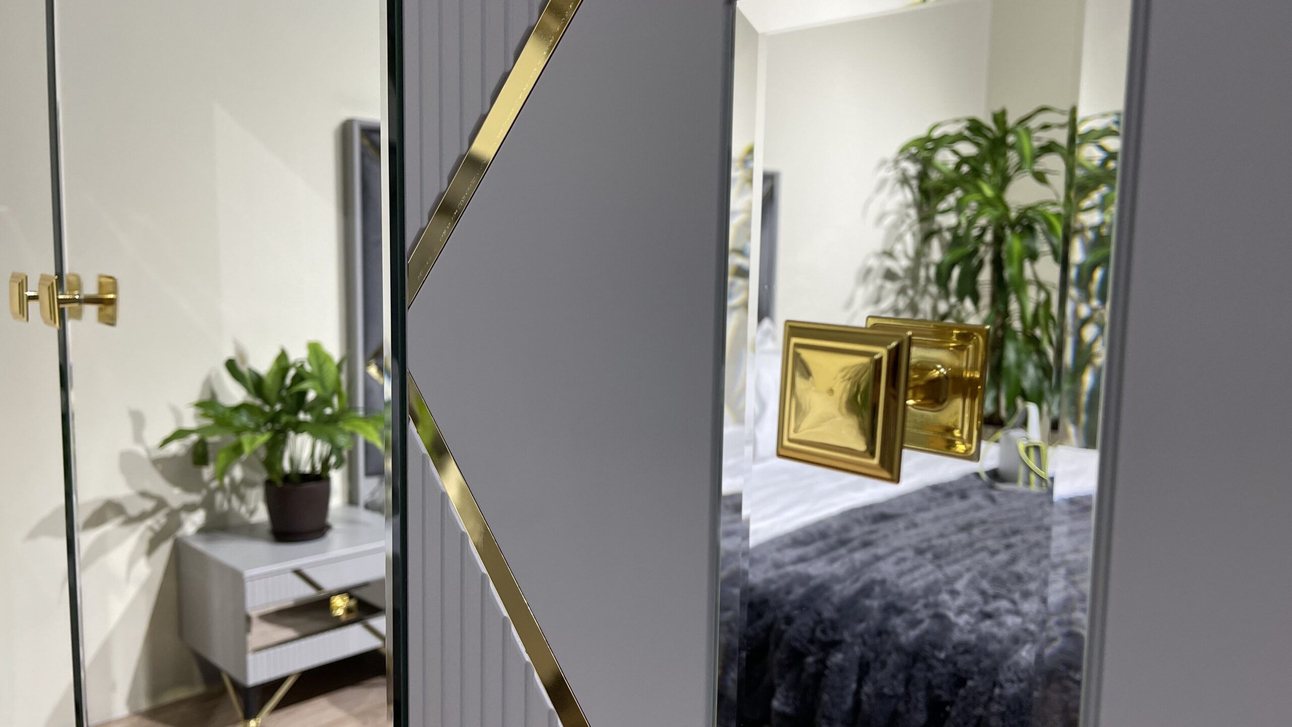 spalnya_mebel_alize_seraya_4dv_detali3 Спальная мебель "Ализе" серая 4 дв | Детали 3